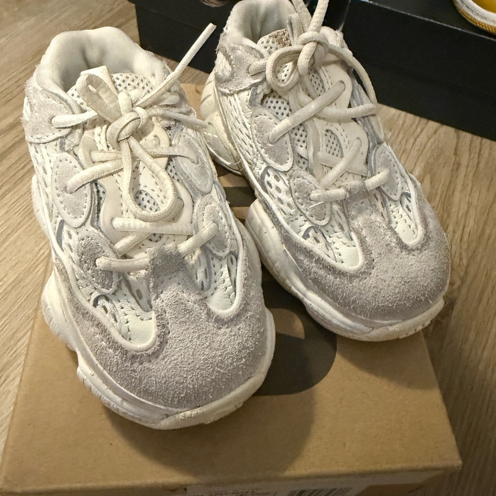 Adidas Yeezy 500 Infant “Bone White” – Size 5.5K